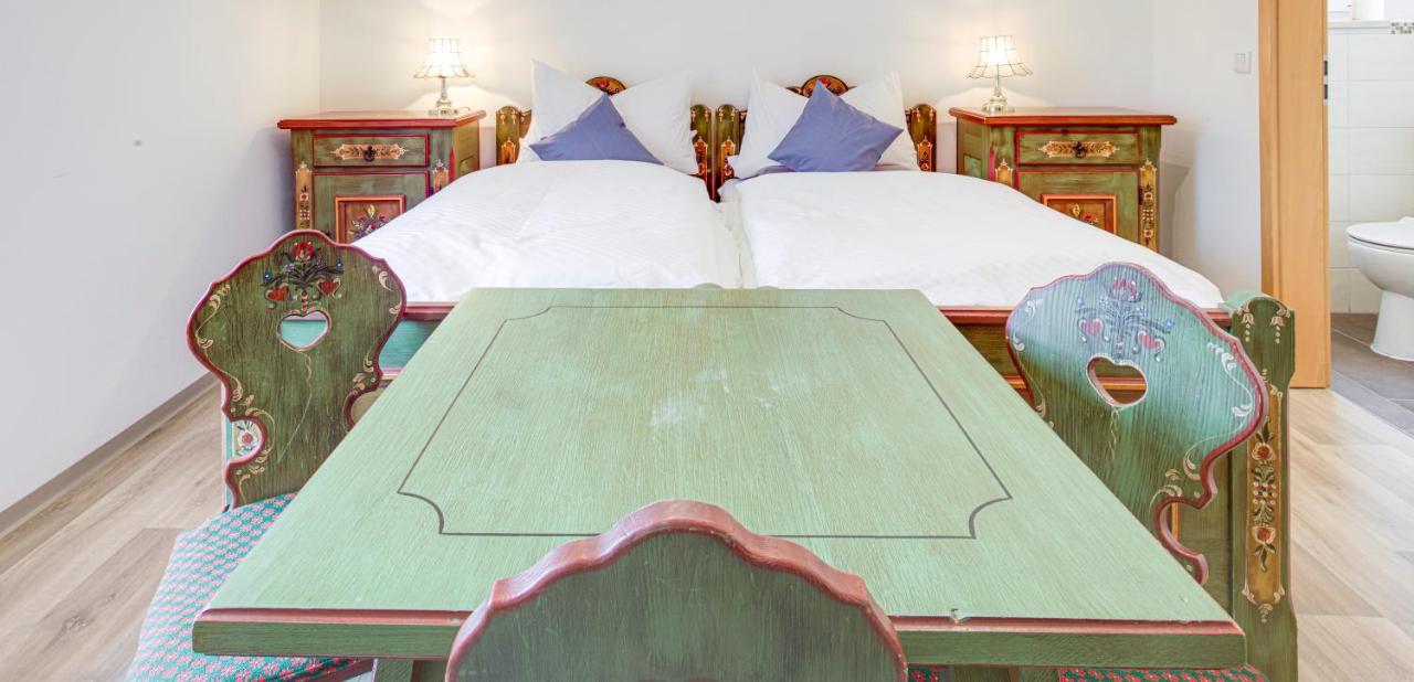 Weisses Roessl Hotel Pfreimd ภายนอก รูปภาพ